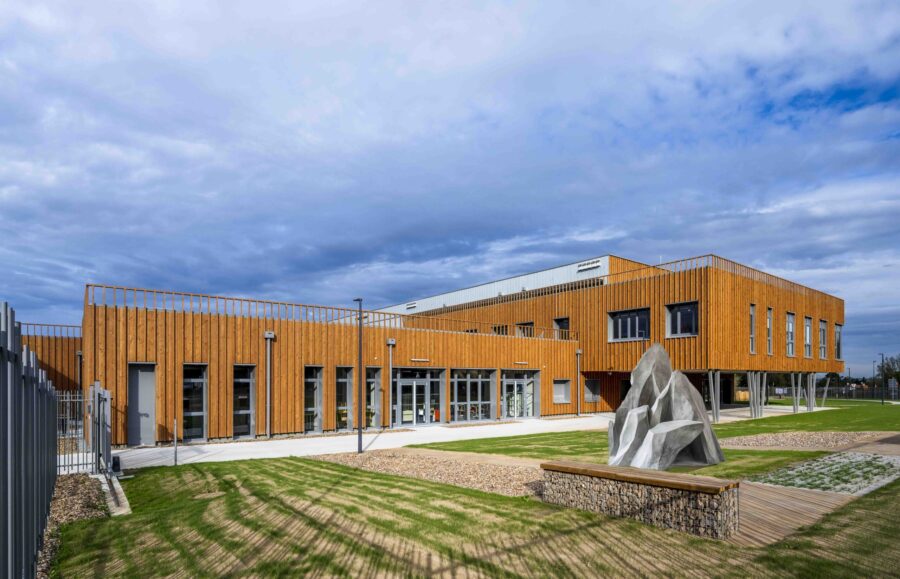 Les éternelles – 1% Lycée Colette Le Bret.