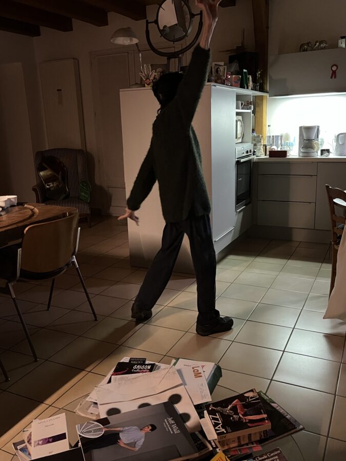 une journée ordinaire, merci pour le pull.