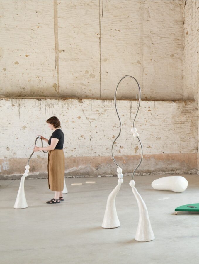 La dame, l’organe, l’attente et l’amphibien